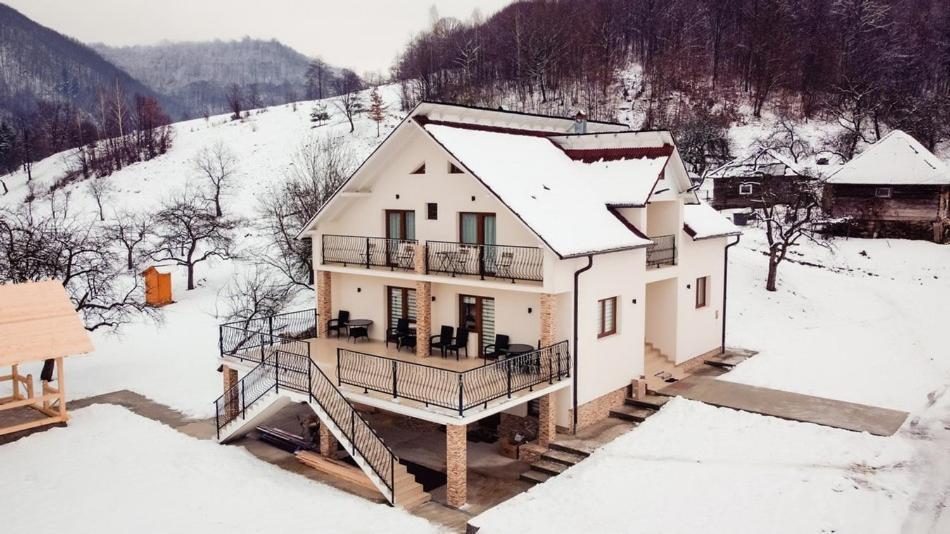 Pensiunea Hai In Maramures Bîrsana 外观 照片